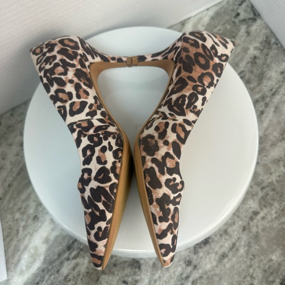 Jaclyn Smith leopard print pumps vintage y2K size 8 NWT - Picture 5 of 8